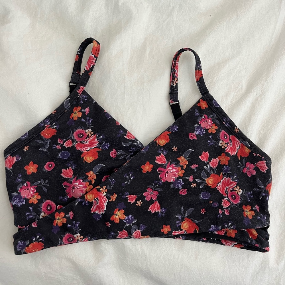 FABLETICS FRONT CROSS BRA